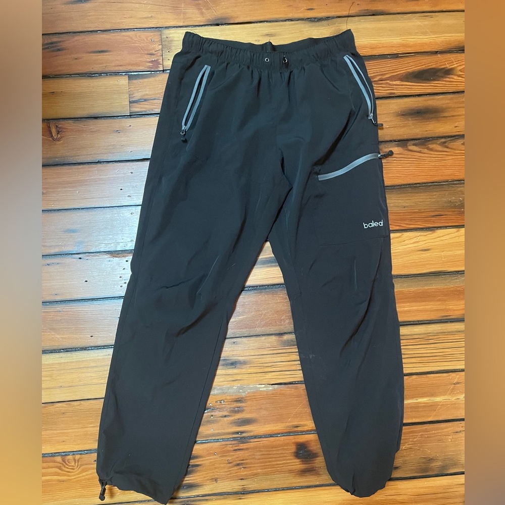Black scrub pants - Size L